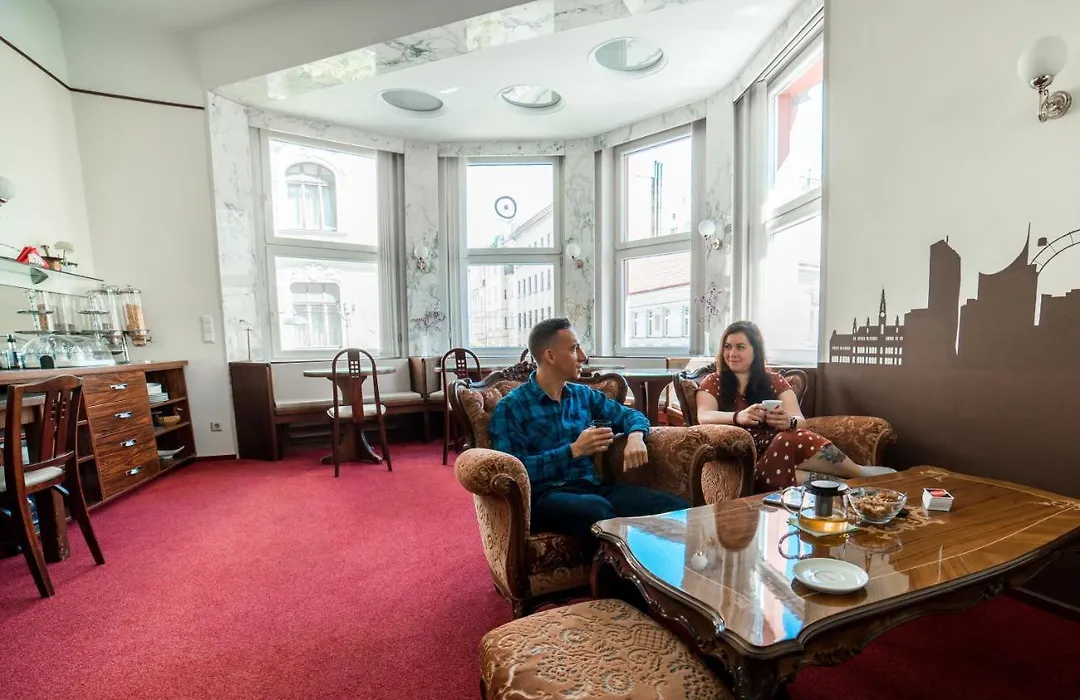 Vienna Boutique - Premium Hostel-1